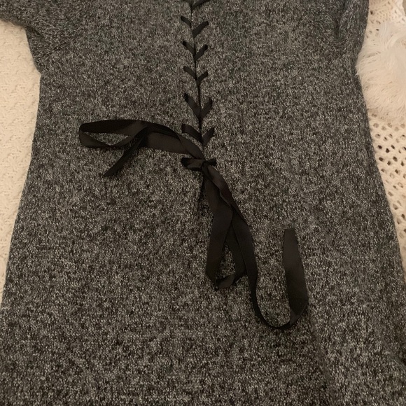 New Lace up mini sweater - Picture 6 of 6